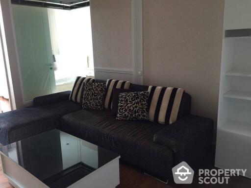 1-BR Condo at Ivy Sathorn 10 near BTS Chong Nonsi