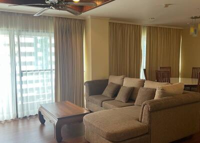 2-BR Condo at Ruamjai Heights Condominium near ARL Makkasan