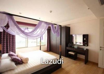 Luxury 4 Bed Penthouse condo