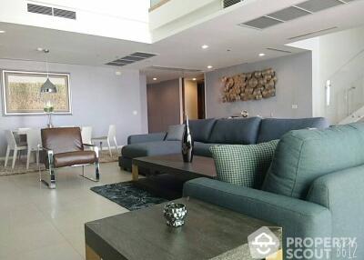 3-BR Condo at The River Condominium near BTS Saphan Taksin