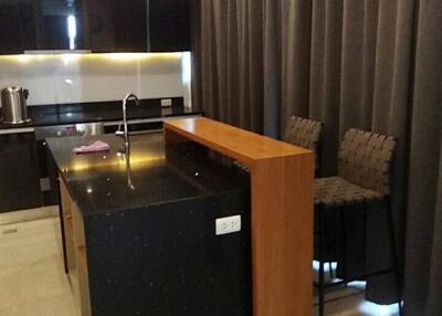 3-BR Condo at The River Condominium near BTS Saphan Taksin