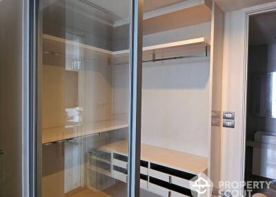 1-BR Condo at The Bangkok Sathorn near BTS Surasak