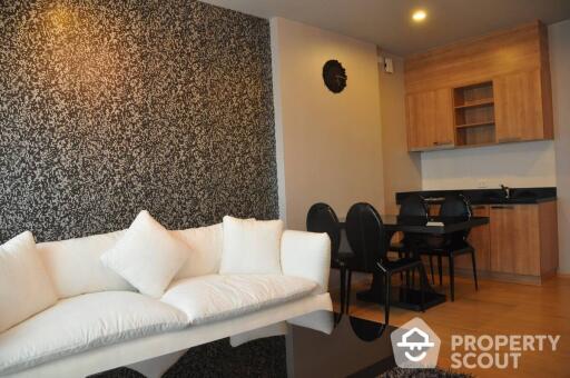 1-BR Condo at Hive Sathorn near BTS Krung Thon Buri