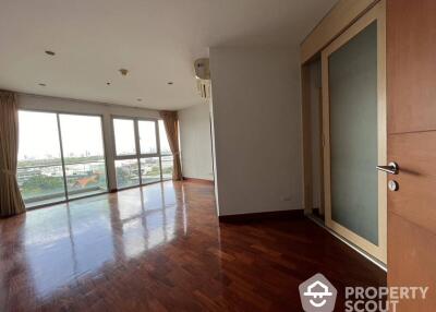 3-BR Condo at The Star Estate @ Narathiwas Condominium in Chong Nonsi