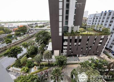 3-BR Condo at The Star Estate @ Narathiwas Condominium in Chong Nonsi