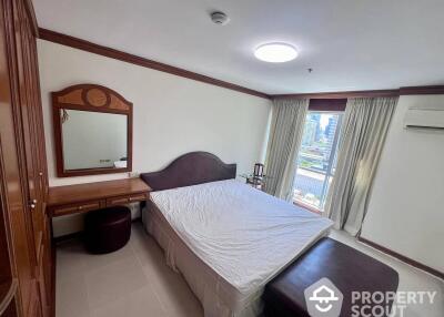 1-BR Condo at Silom Suite Condominium near BTS Saint Louis