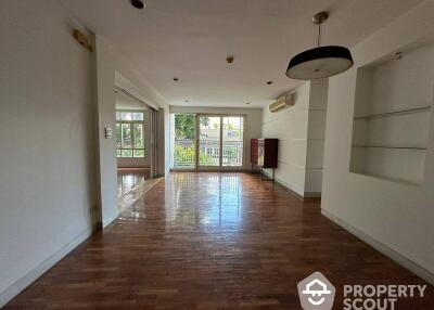 2-BR Condo at Baan Siriyenakat Condominium near MRT Khlong Toei