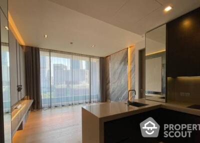 1-BR Condo at Saladaeng One near MRT Si Lom