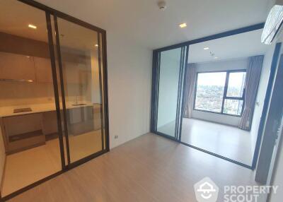 1-BR Condo at Life Asoke - Rama 9 near MRT Phra Ram 9