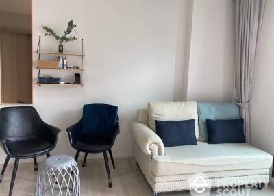 2-BR Condo at Life One Wireless near BTS Phloen Chit