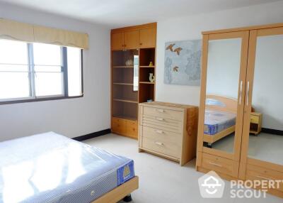 2-BR Condo at Top View Tower Condominium near BTS Thong Lor