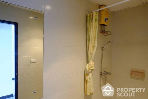 2-BR Condo at Top View Tower Condominium near BTS Thong Lor