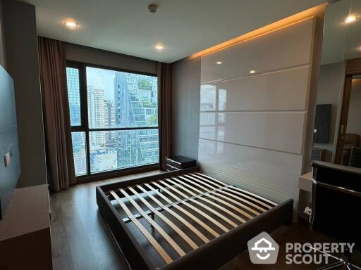 1-BR Condo at The Address Sathorn near BTS Saint Louis