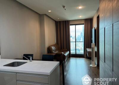 1-BR Condo at The Address Sathorn near BTS Saint Louis