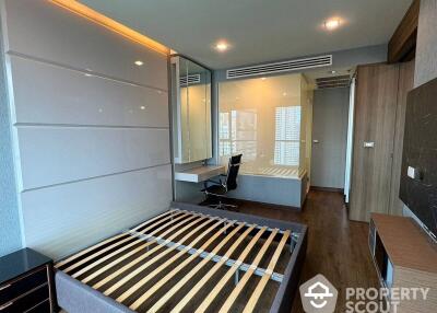 1-BR Condo at The Address Sathorn near BTS Saint Louis