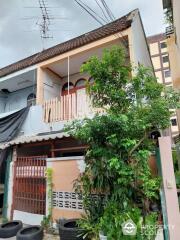 2-BR Townhouse near MRT Thailand Cultural Centre