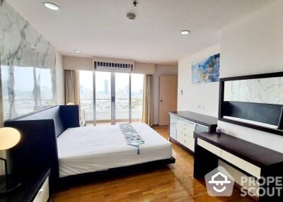 3-BR Condo at River Heaven Chareonkrung in Bang Kho Laem