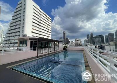 1-BR Condo at Baan Siri Sukhumvit 13 Condominium near ARL Makkasan