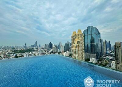 1-BR Condo at Nara 9 Sathorn-Narathiwas near BTS Saint Louis