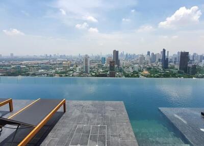 Siamese Exclusive Sukhumvit 42 One bedroom condo for rent