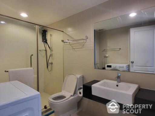 1-BR Condo at Belle Grand Rama 9 near MRT Phra Ram 9