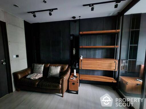 1-BR Condo at Life One Wireless near BTS Phloen Chit