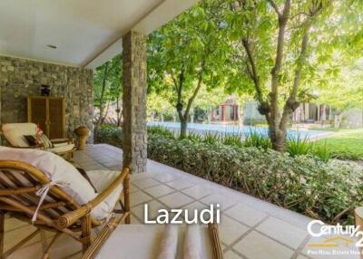 Beautifully Landscaped 3 Bed Beachfront Condo