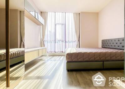 1-BR Condo at The Room Sathorn near BTS Saint Louis