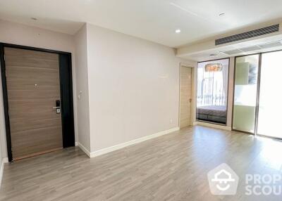 1-BR Condo at The Room Sathorn near BTS Saint Louis