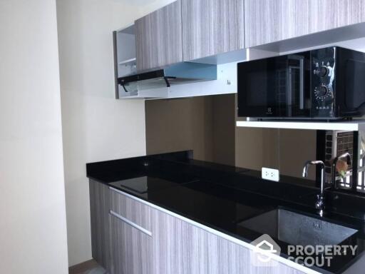 2-BR Condo at The Cube Urban Sathorn - Chan near BTS Saphan Taksin