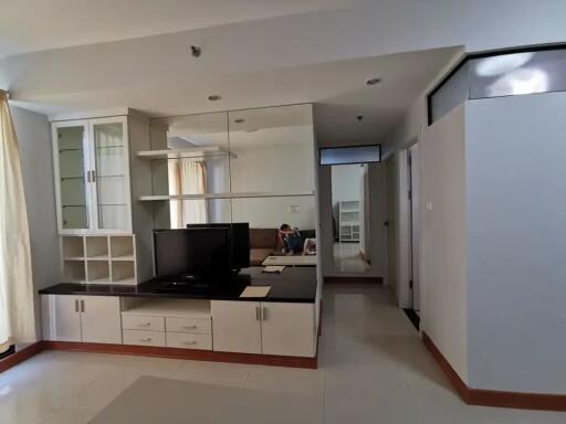 2 bedroom condo for sale at Supalai Premier Place