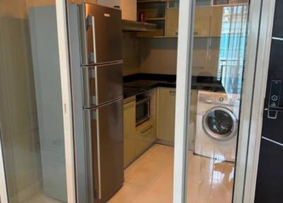 2-BR Condo at The Crest Sukhumvit 24 near BTS Phrom Phong