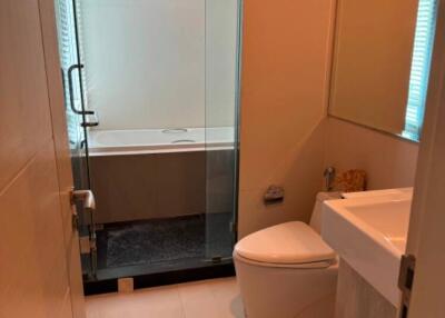 2-BR Condo at The Crest Sukhumvit 24 near BTS Phrom Phong