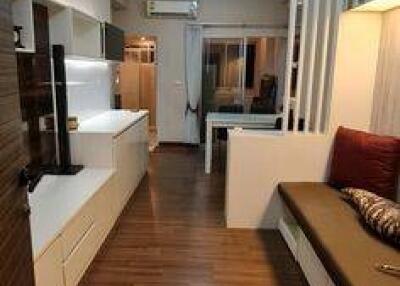 1-BR Condo at Supalai Park Asoke Ratchada near MRT Phra Ram 9