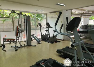 2-BR Condo at The Kris Ratchada 17 near MRT Sutthisan