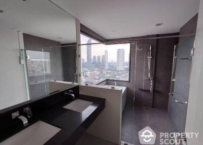 2-BR Condo at Urbano Absolute near BTS Krung Thon Buri