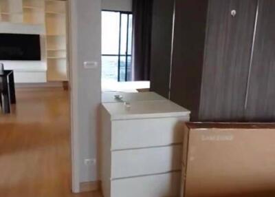 2-BR Condo at Urbano Absolute near BTS Krung Thon Buri