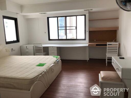 3-BR Condo at Kallista Mansion near ARL Makkasan