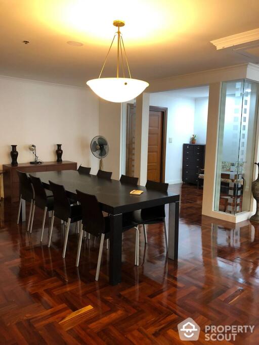 3-BR Condo at Kallista Mansion near ARL Makkasan