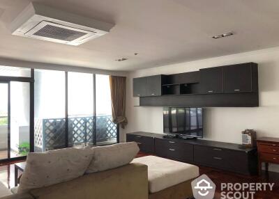 3-BR Condo at Kallista Mansion near ARL Makkasan