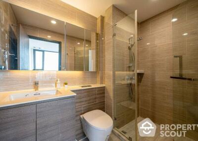 2-BR Condo at Whizdom Essence Sukhumvit near BTS Punnawithi