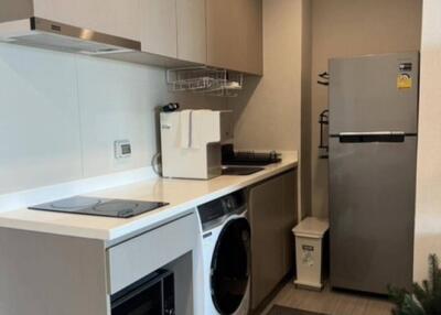 1-BR Condo at Life Sukhumvit 62 near BTS Bang Chak