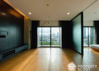 1-BR Condo at Noble Solo close to Thong Lo