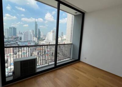 2-BR Condo at Noble Revo Silom near BTS Surasak