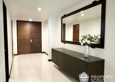 3-BR Condo at Avenue 61 Condominium near BTS Thong Lor