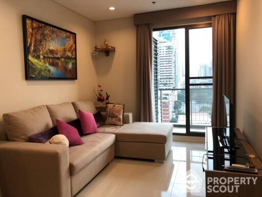 1-BR Condo at Villa Asoke near MRT Phetchaburi