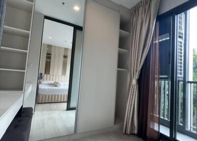 1-BR Condo at Life One Wireless near BTS Phloen Chit