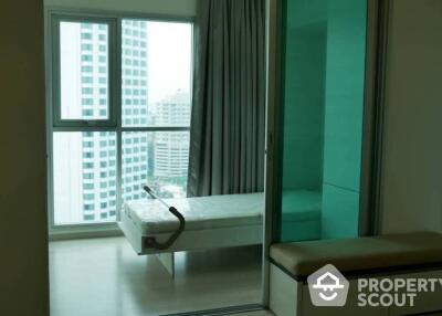 2-BR Condo at Life Ratchadapisek near MRT Huai Khwang