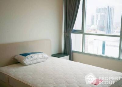 2-BR Condo at Life Ratchadapisek near MRT Huai Khwang