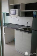 2-BR Condo at Life Ratchadapisek near MRT Huai Khwang